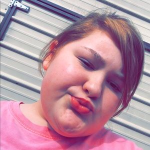 Meet your Posher, Kenli